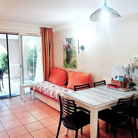 Ferienwohnung Les Ecrins De La Badine - Hameaux Hyères Exterior foto